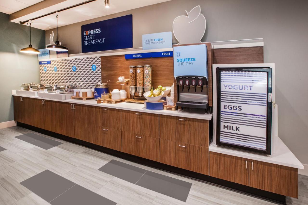 Holiday Inn Express Hotel & Suites North Seattle - Shoreline, An Ihg Hotel Extérieur photo
