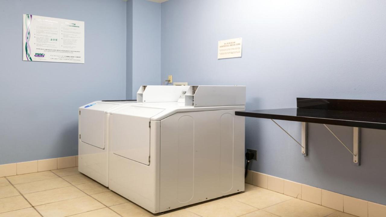 Holiday Inn Express Hotel & Suites North Seattle - Shoreline, An Ihg Hotel Extérieur photo